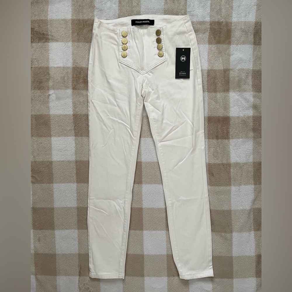 Ashley Mason Cream Dress Pants with Gold Buttons NWT size 24